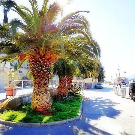 Layla - Intermezzo With Sea View In Center Of *