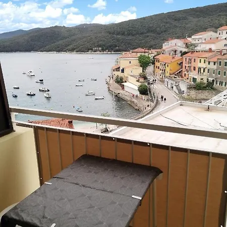 Layla - Intermezzo With Sea View In Center Of *