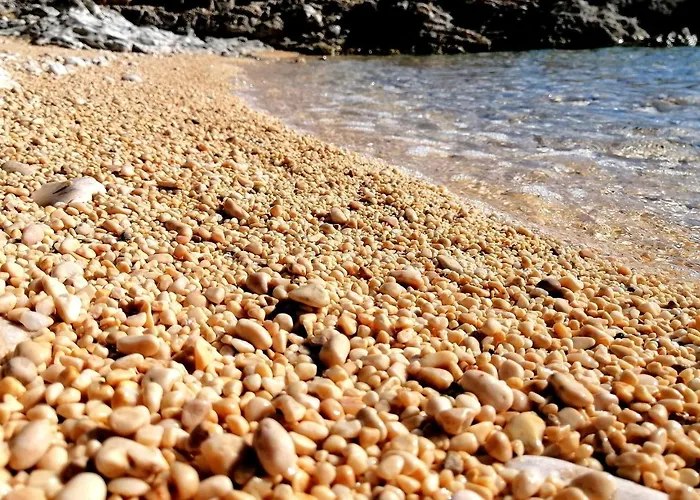 아파트 Layla - Intermezzo With Sea View In Center Of