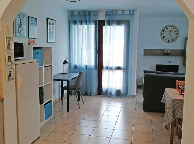 Layla - Intermezzo With Sea View In Center Of *