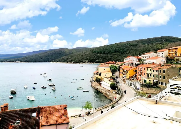 아파트 Layla - Intermezzo With Sea View In Center Of 라벡